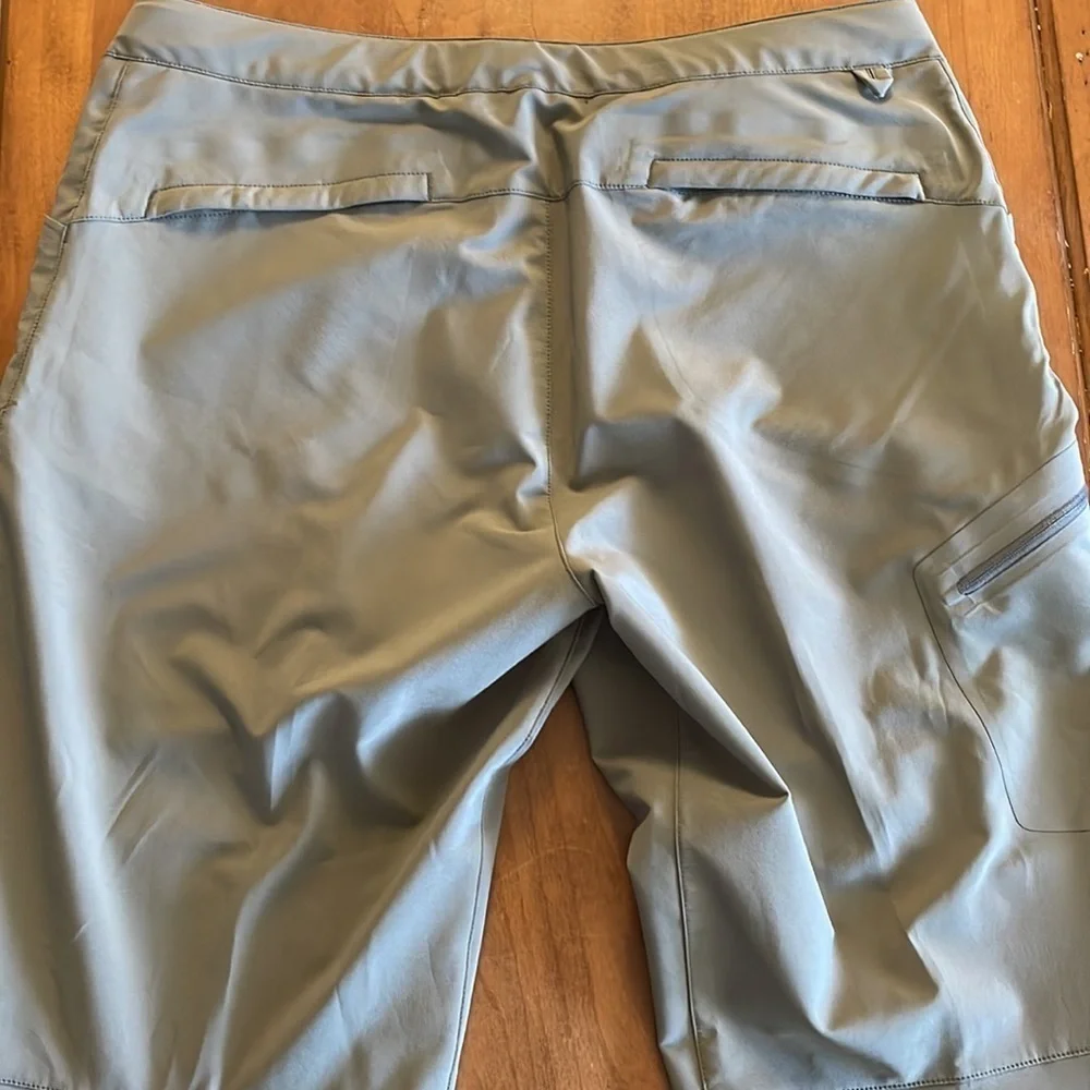 Rei NWOT Nylon Pants Large-30L